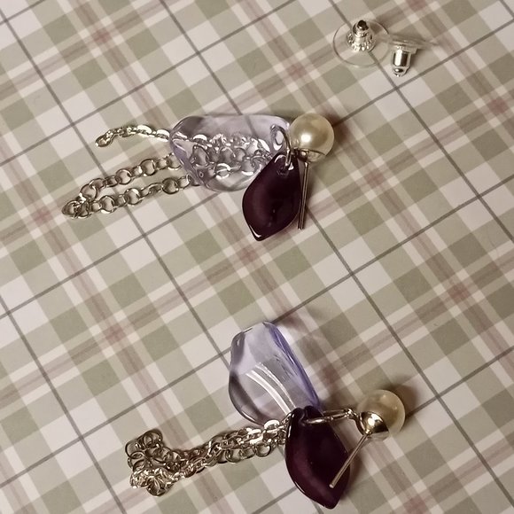 Home made/handmade Metal Dangle Stud Earrings with Acrylic Petals #67 - Picture 10 of 12